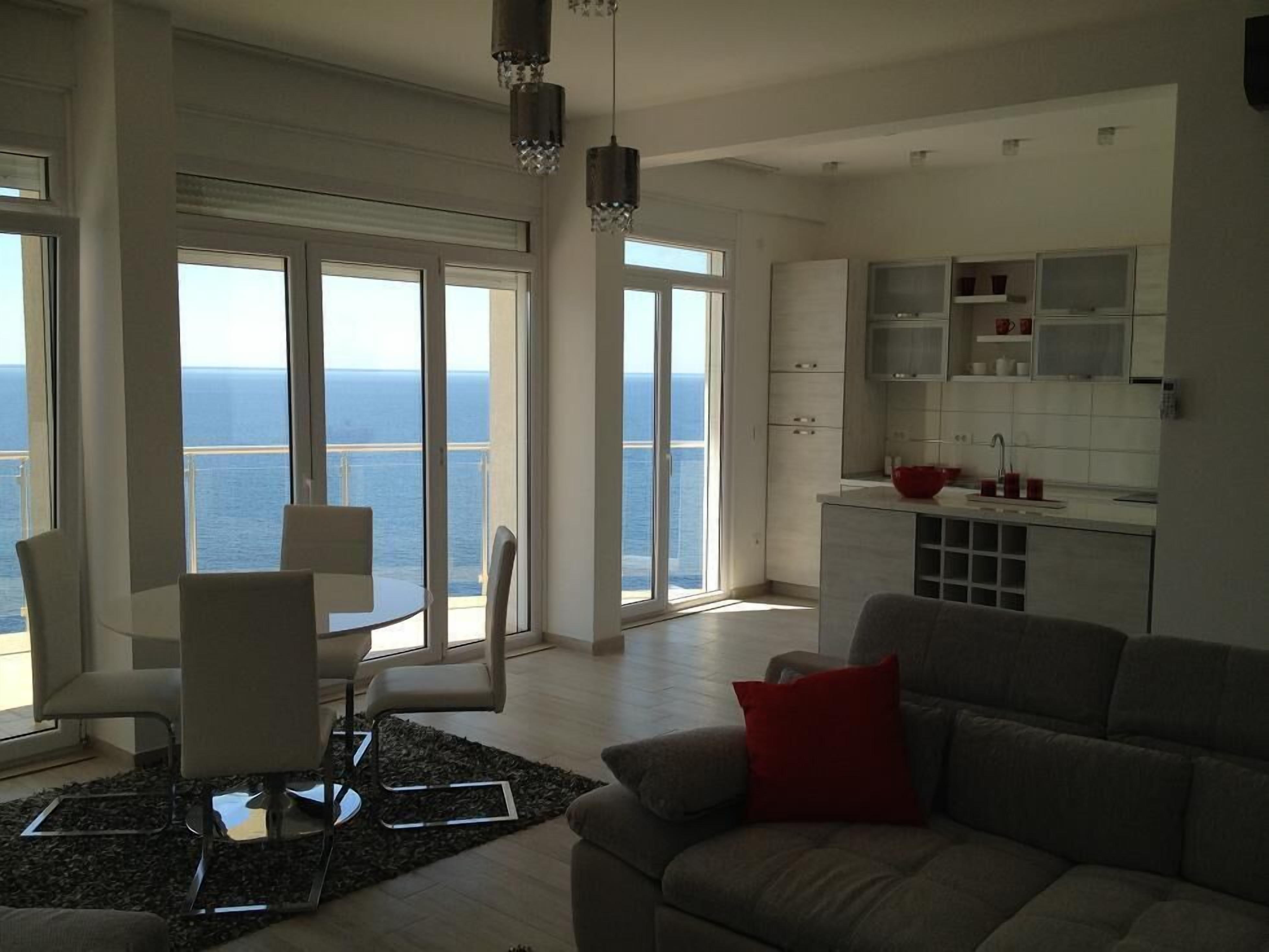 TV màn hình phẳng 