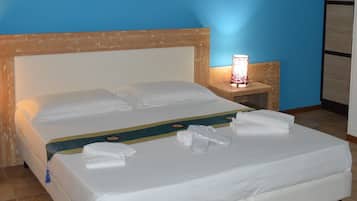 Double or Twin Room, Patio (Turchese) | 1 bedroom, minibar, desk, soundproofing