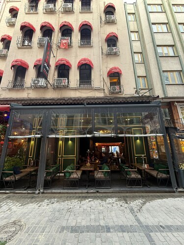 Ethnica Hotel Old City