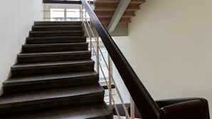 Staircase - Dom Turystyczny Indigo (KRAKOW)