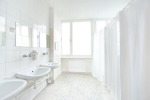 Hair dryer, towels - Dom Turystyczny Indigo (KRAKOW)
