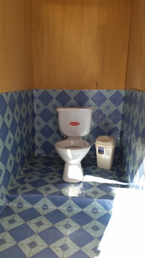 Standard Single Room, Lake View, Lakeside | Bathroom | Shower