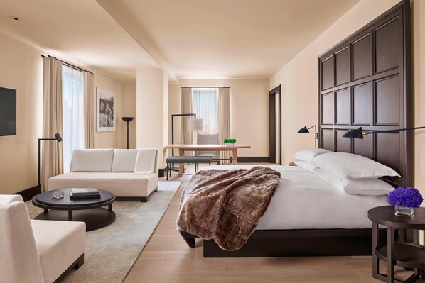 1 habitación, cubrecamas, colchones con pillow-top y minibar 
