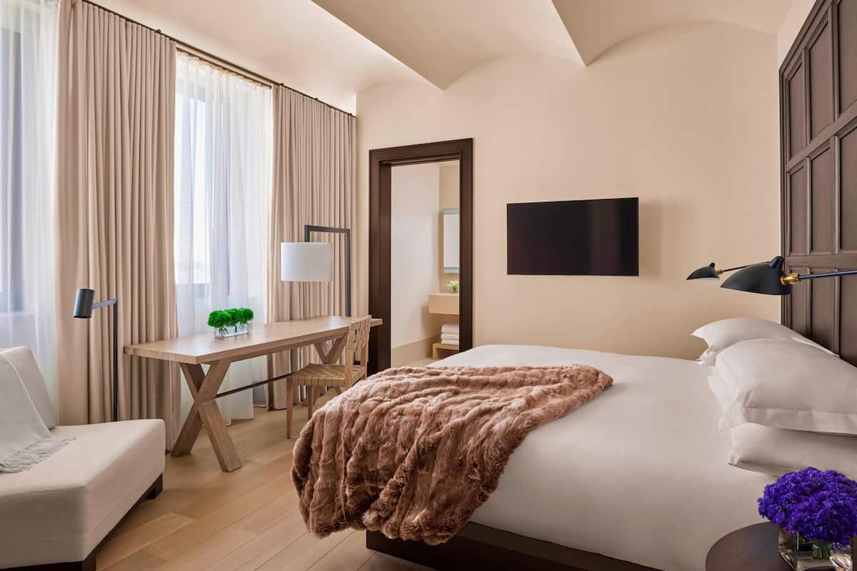 1 Schlafzimmer, Daunenbettdecken, Pillowtop-Betten, Minibar