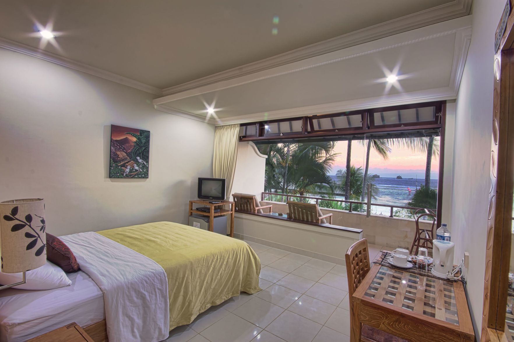 Minibar, in-room safe, individually furnished, desk