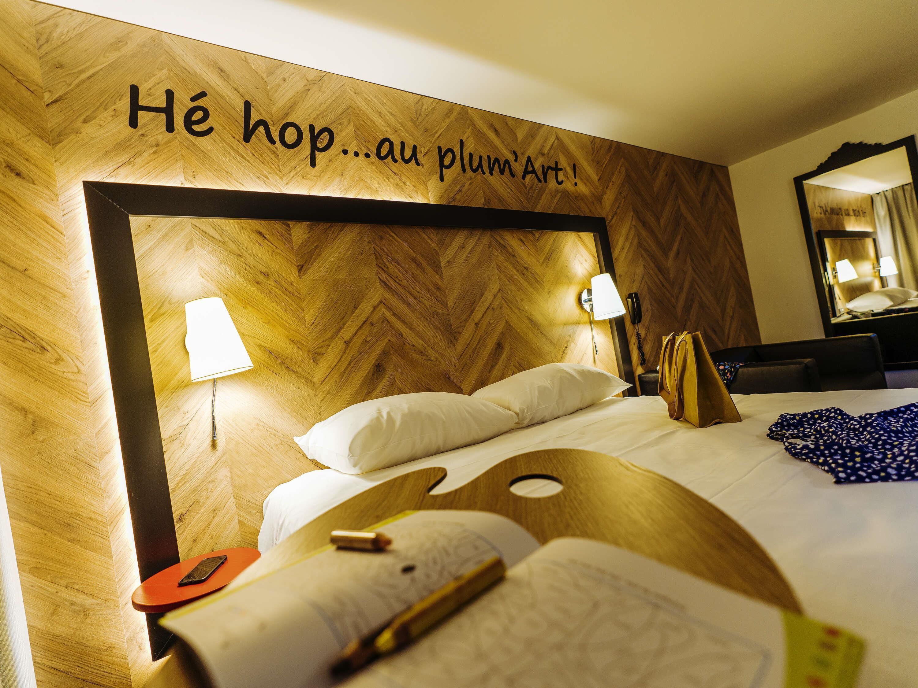 in-room safe, desk, soundproofing, iron/ironing board