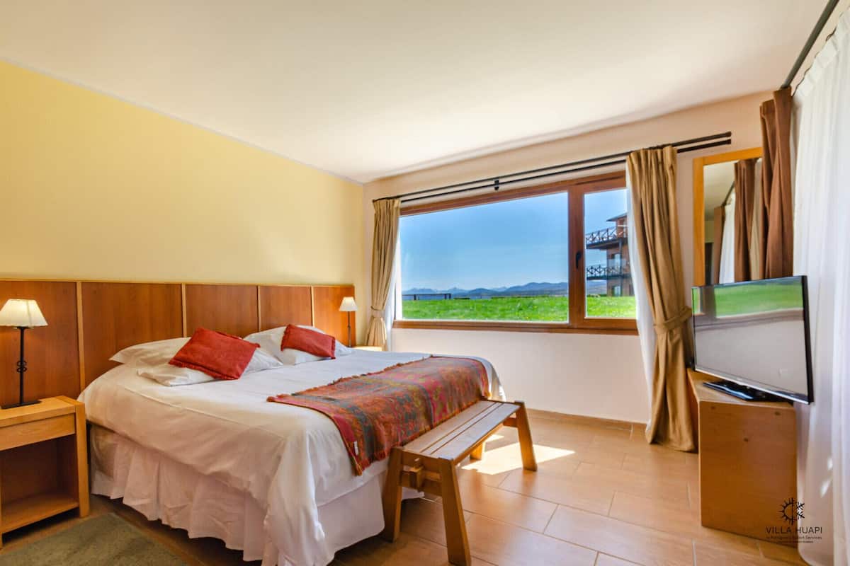 1 bedroom, in-room safe, free cribs/infant beds, free WiFi