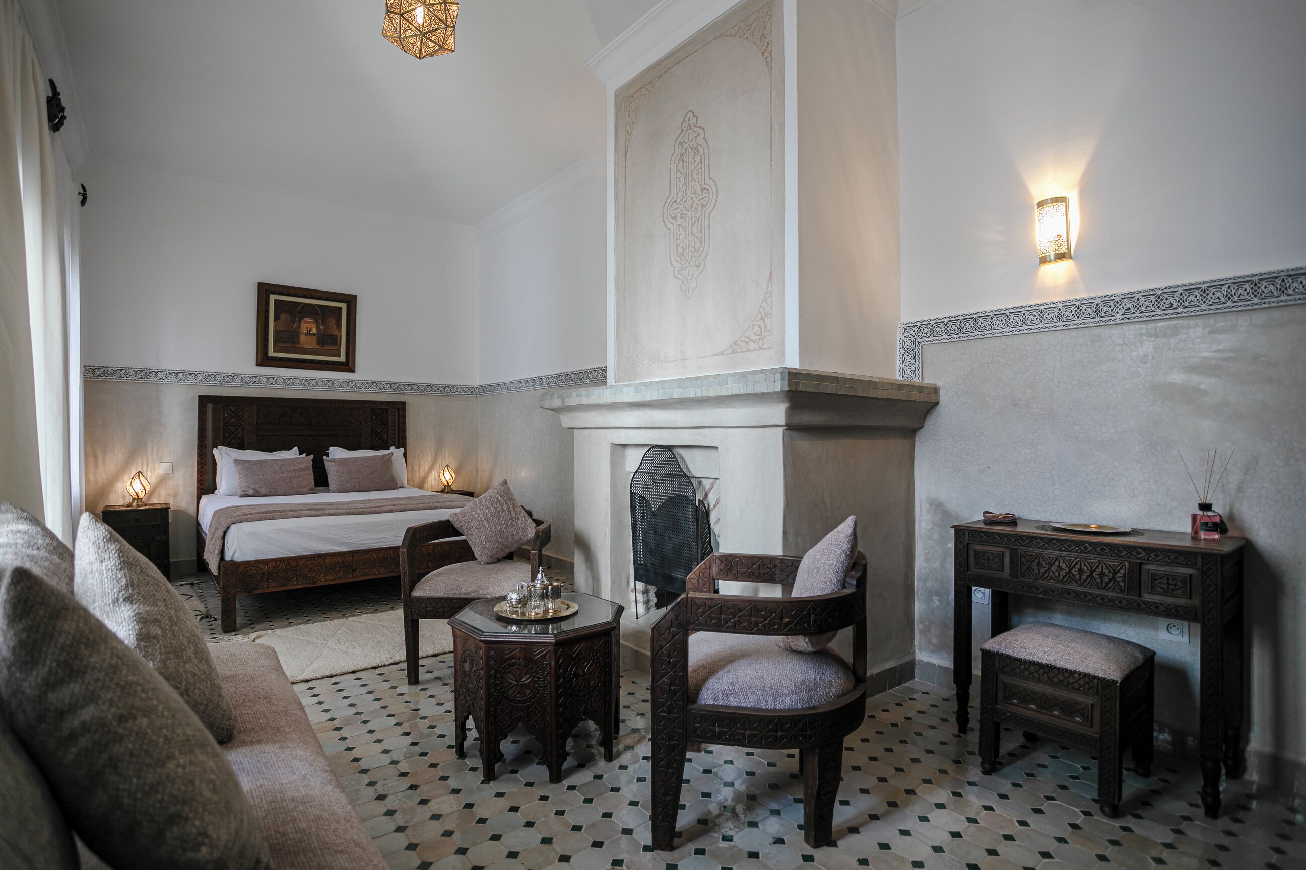 Junior kamer | Lakens van Egyptisch katoen, luxe beddengoed, een kluis op de kamer