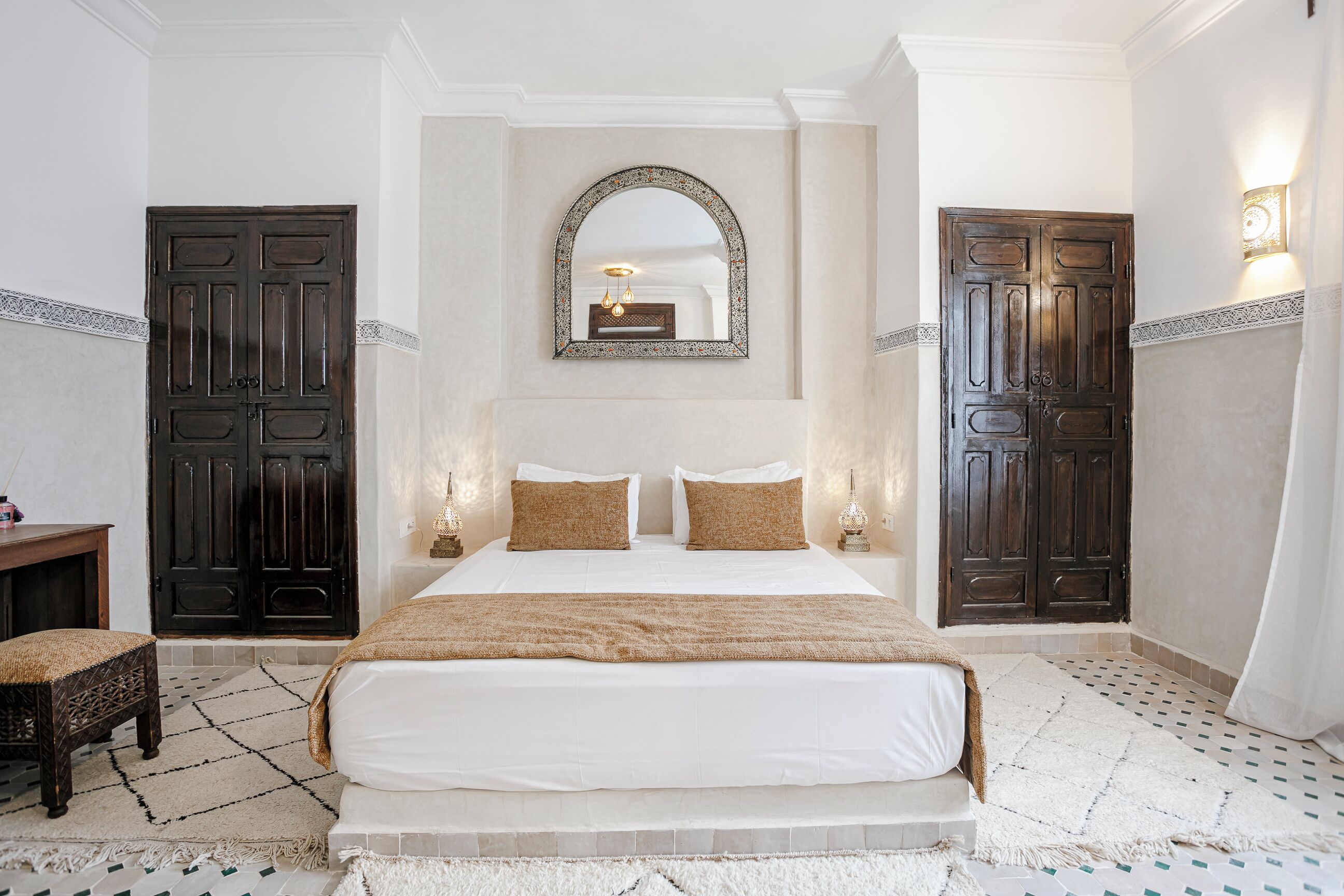 Royal Room | Egyptian cotton sheets, premium bedding, in-room safe, desk