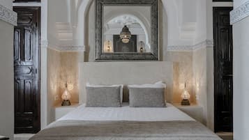 Royal Room | Egyptian cotton sheets, premium bedding, in-room safe, desk