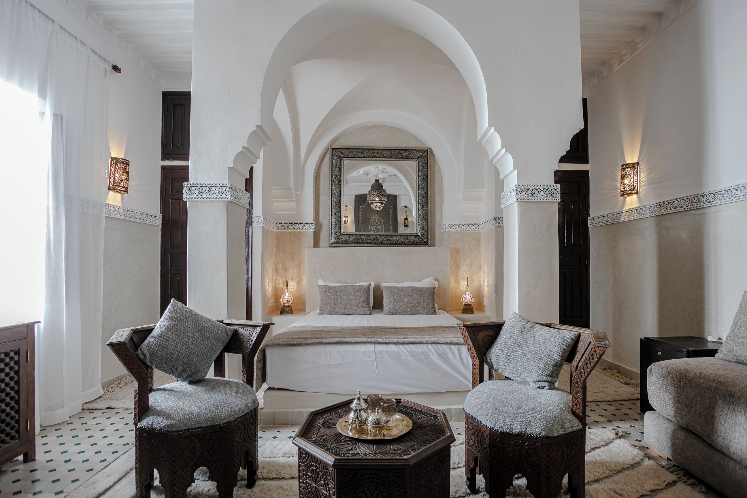 Royal Room | Egyptian cotton sheets, premium bedding, in-room safe, desk