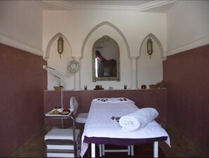 Turkish bath, body treatments, body wraps, body scrubs, facials