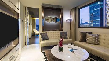 In-room safe, desk, iron/ironing board, free WiFi