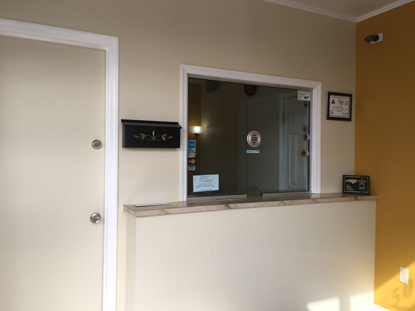 Reception - Coastal Motel (Jacksonville)