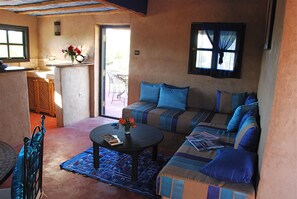 32–tuumainen LCD-televisio, jossa kaapelikanavat