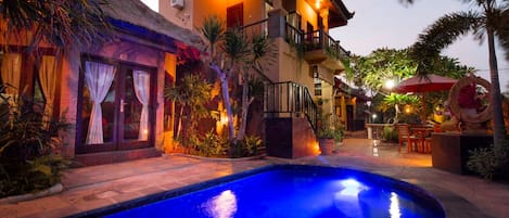 Alberca al aire libre