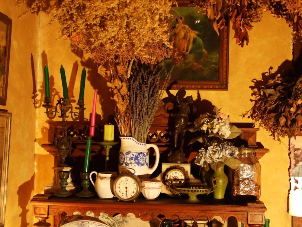 Hôtel de Nesle by null