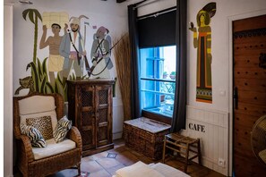 Double Room | Free WiFi