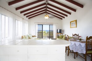 Living area - Milly's Inn (Shoal Bay)