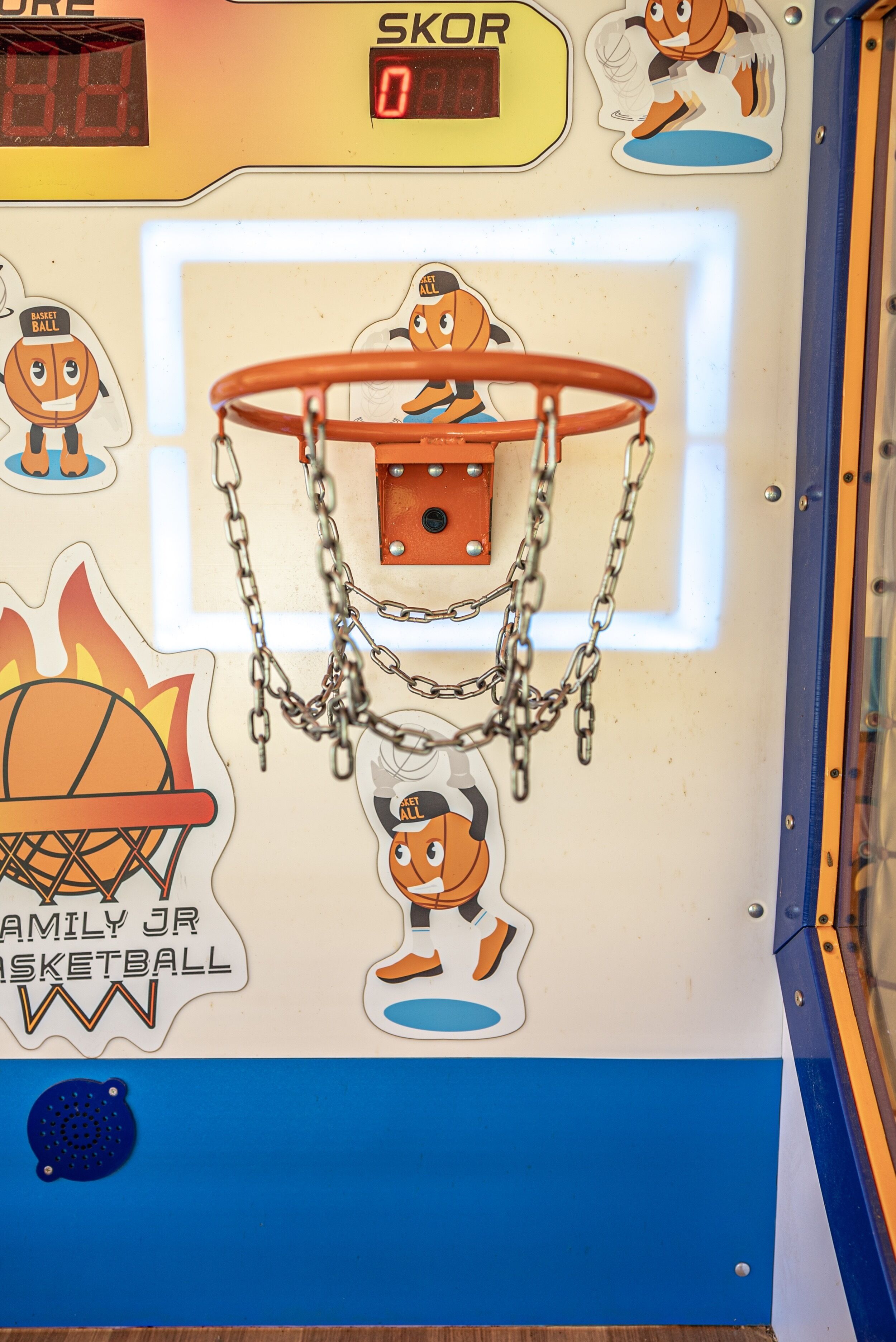 children’s play area – outdoor