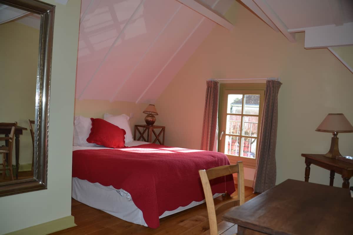 Comfort Double Room | Individually decorated, individually furnished, desk, soundproofing