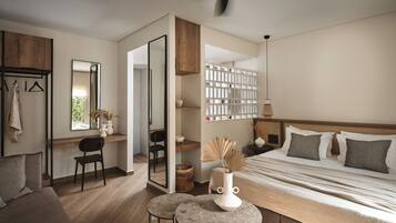 In-room safe, laptop workspace, iron/ironing board, free WiFi