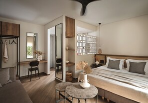 Pengeskab på værelset, arbejdsområde til bærbare computere