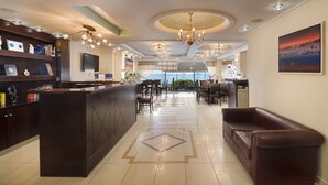 Quầy tiếp tân