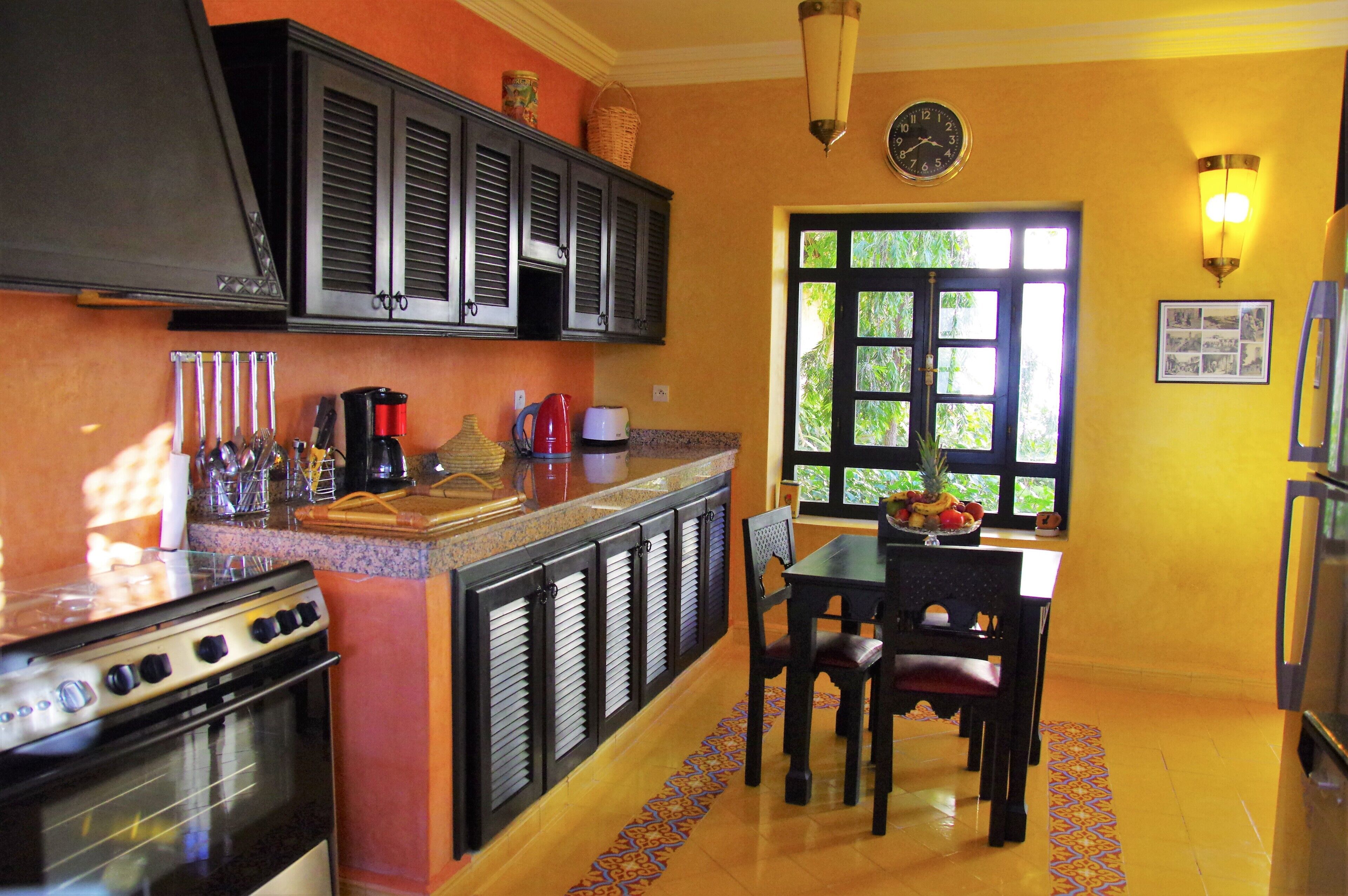 house, 2 bedrooms, patio (garden) | private kitchen | coffee/tea maker, electric kettle