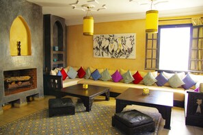 Villa - 5 sovrum - privat pool | Sängtillbehör av högsta kvalitet och värdeförvaringsskåp på rummet