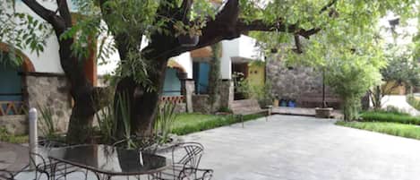 Extérieur