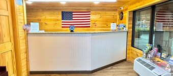 Tennessee Mountain Lodge Riverside by OYO