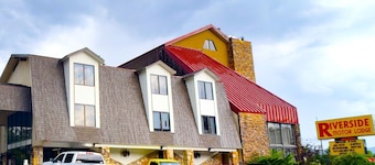 Tennessee Mountain Lodge Riverside by OYO
