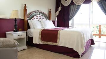 Standard Double Room, Mountain View | Seterika/papan seterika, katil lipat simpan/tambahan, Wi-fi percuma