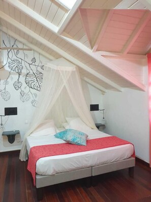 Classic Duplex, Garden Area