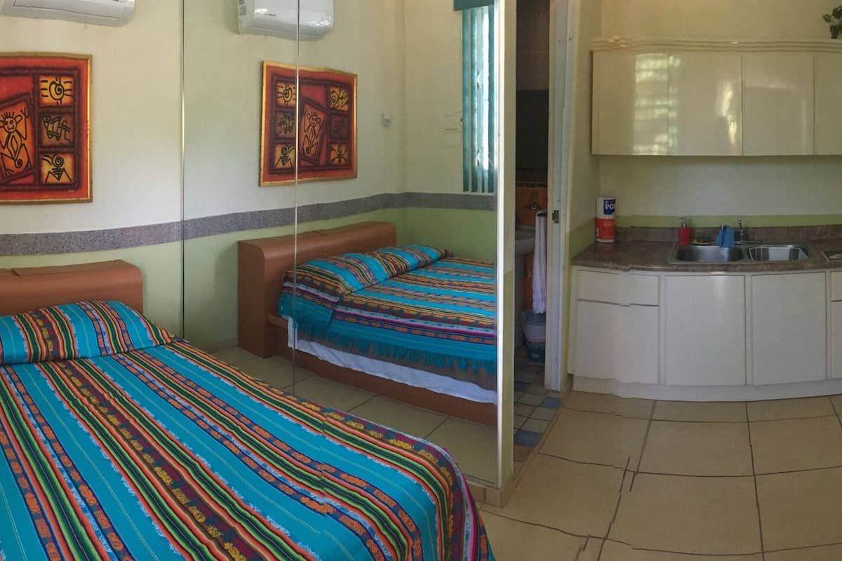 basic studio | rollaway beds, free wifi, bed sheets, wheelchair access