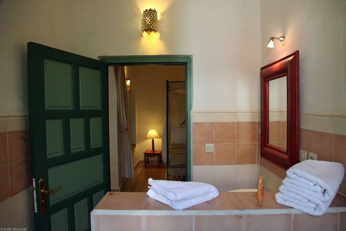 Chambre Supérieure Double ou avec lits jumeaux, vue jardin, côté jardin