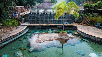 Outdoor pool, free pool cabanas, pool umbrellas