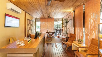 Espace de soins pour les couples, soins corporels, soins d'aromathérapie