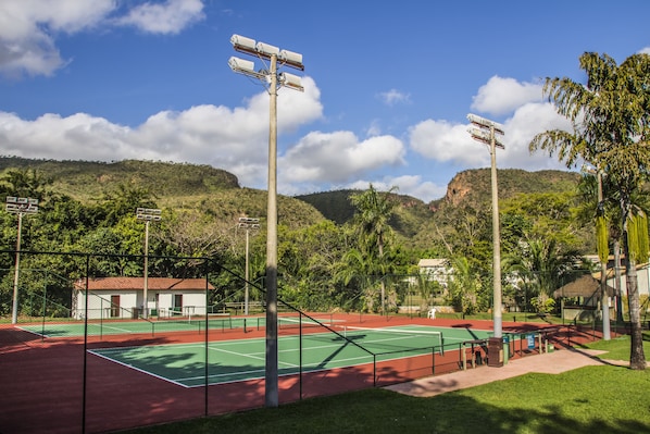 Tennis court