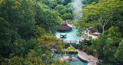 Rio Quente Resorts RefĂșgio Grand Premium â Antigo Hotel Turismo