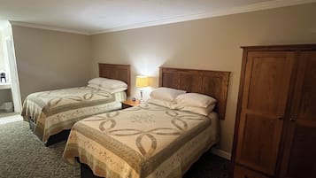 Egyptian cotton sheets, premium bedding, individually decorated