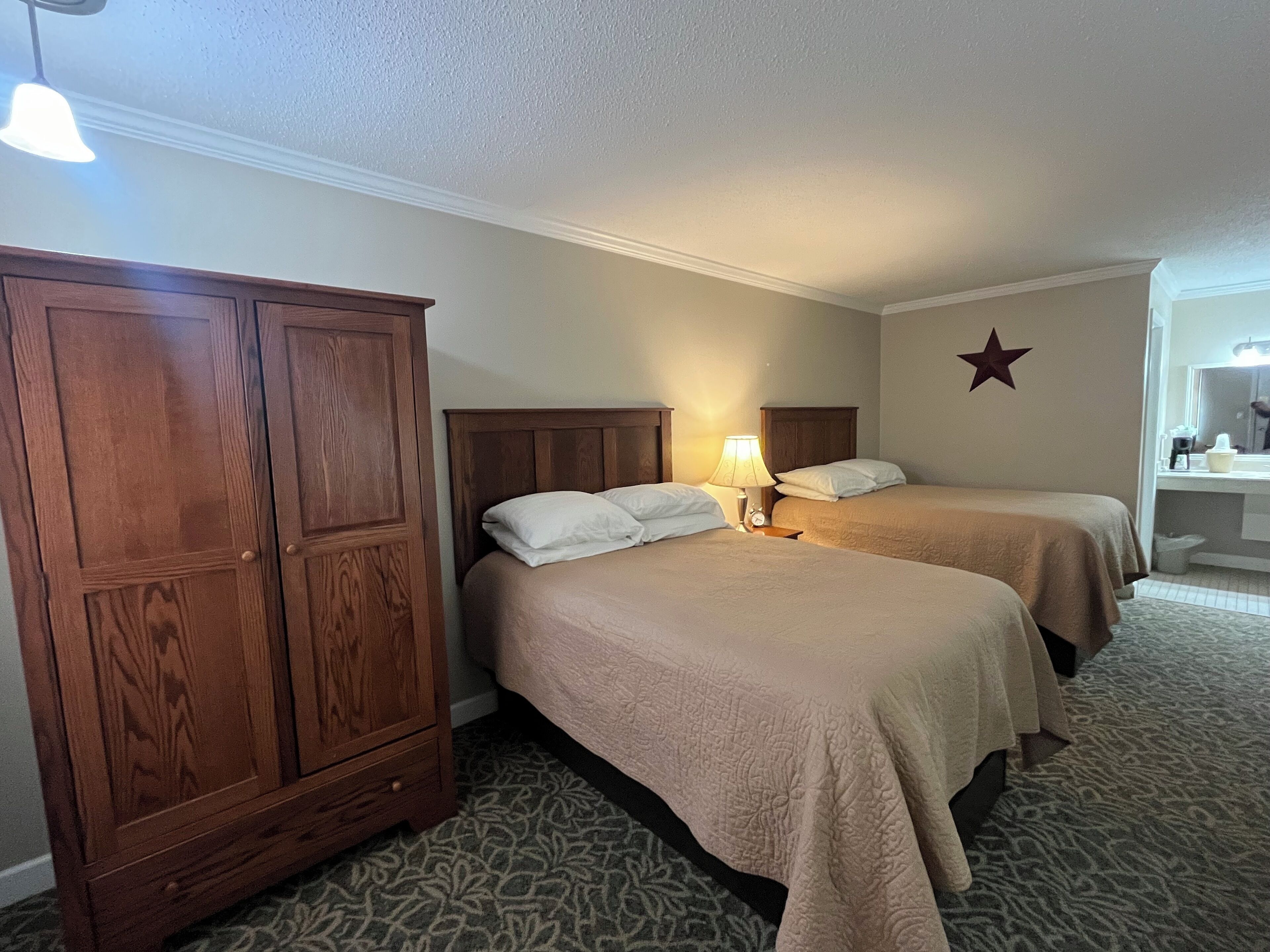 Family Double Room | Memory-foam beds, desk, laptop workspace, iron/ironing board