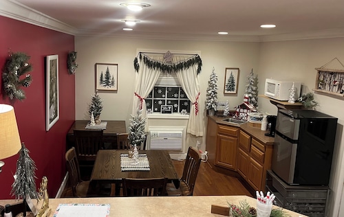 Arthur's Country Inn