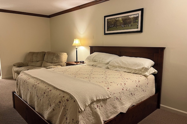 Exclusive Room, 1 Queen Bed