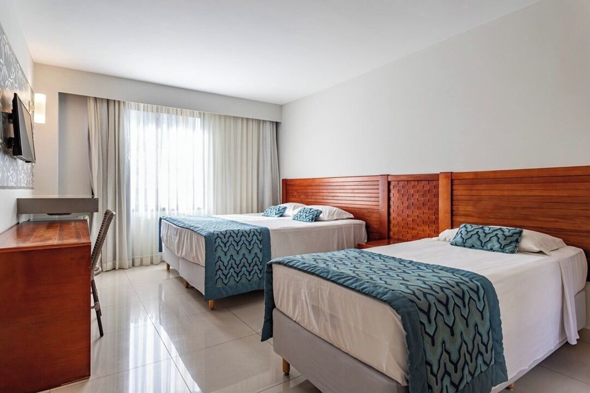 Junior Suite | Minibar, desk, blackout drapes, soundproofing