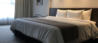Crystal Tower Hotel