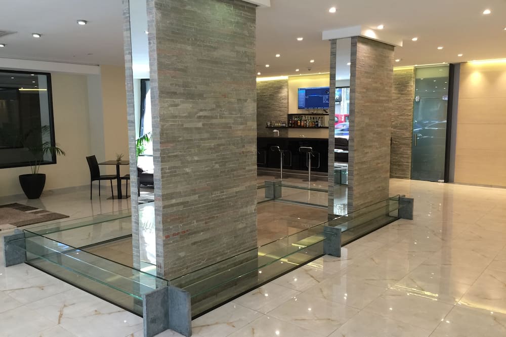 Crystal Tower Hotel
