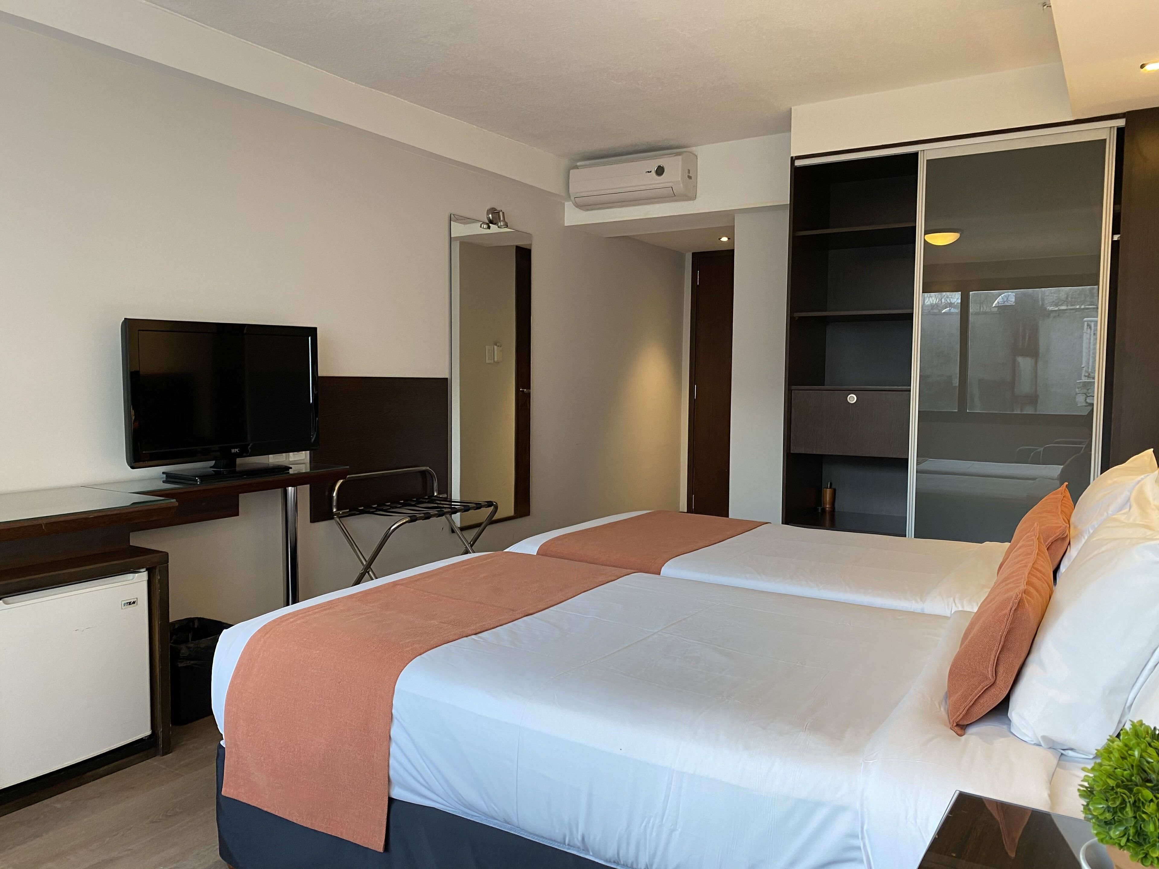 Photo - Crystal Tower