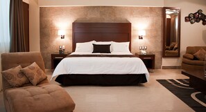 Suite 1 Double Bed | Hochwertige Bettwaren, Minibar (mit einigen kostenlosen Artikeln)